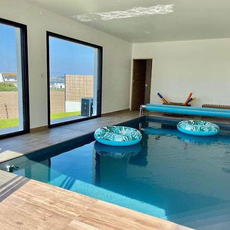 Magnifique Maison Vue Mer Avec Piscine Interieure Carantec Buitenkant foto