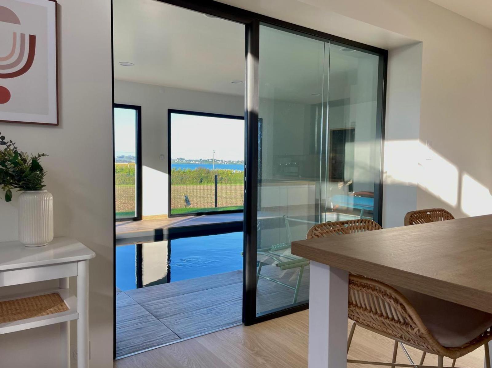 Magnifique Maison Vue Mer Avec Piscine Interieure Carantec Kamer foto